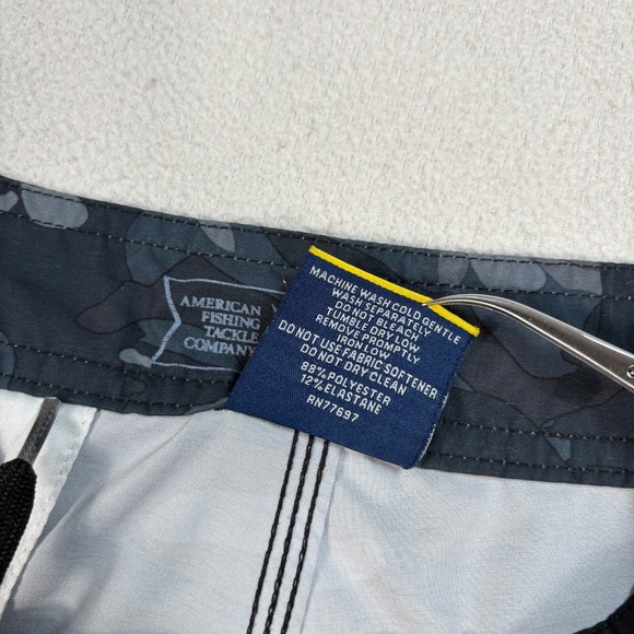 Aftco Joy Division 9" Board Shorts Men's 32 Blue Camo Stripe Swim Trunks Fishing - Picture 15 of 16